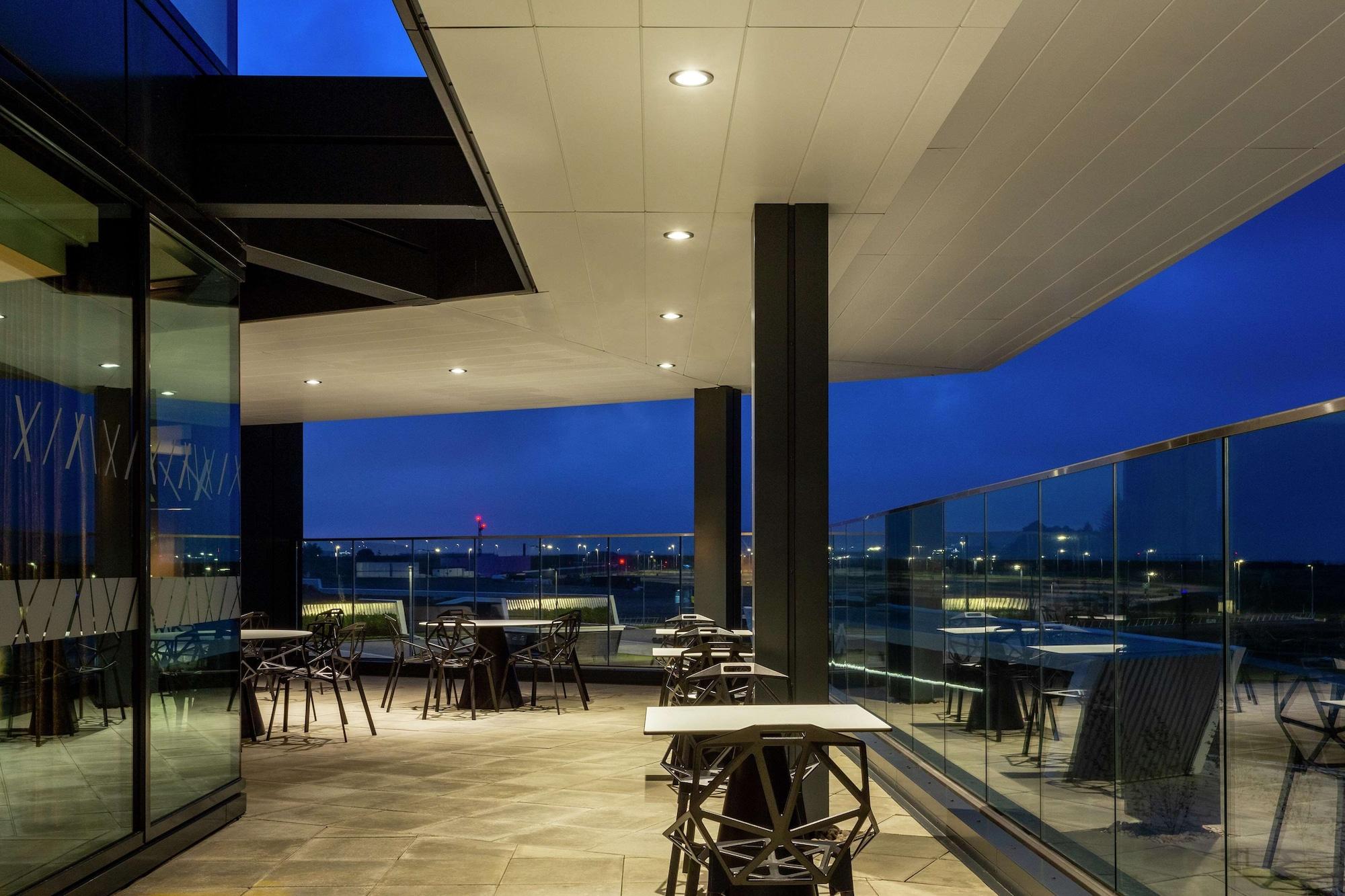 Hilton Aberdeen Teca Экстерьер фото